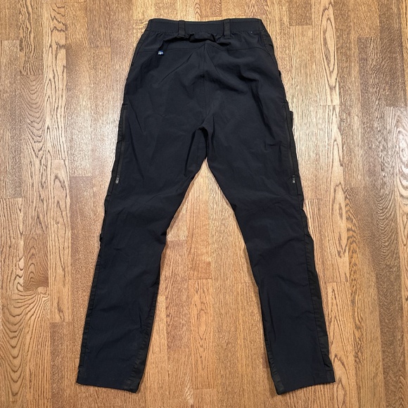 Sold - Picture 2 of 12